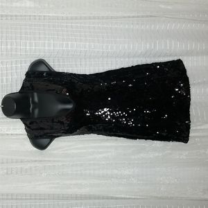 Little black dress, sequins, forever 21 wz.S